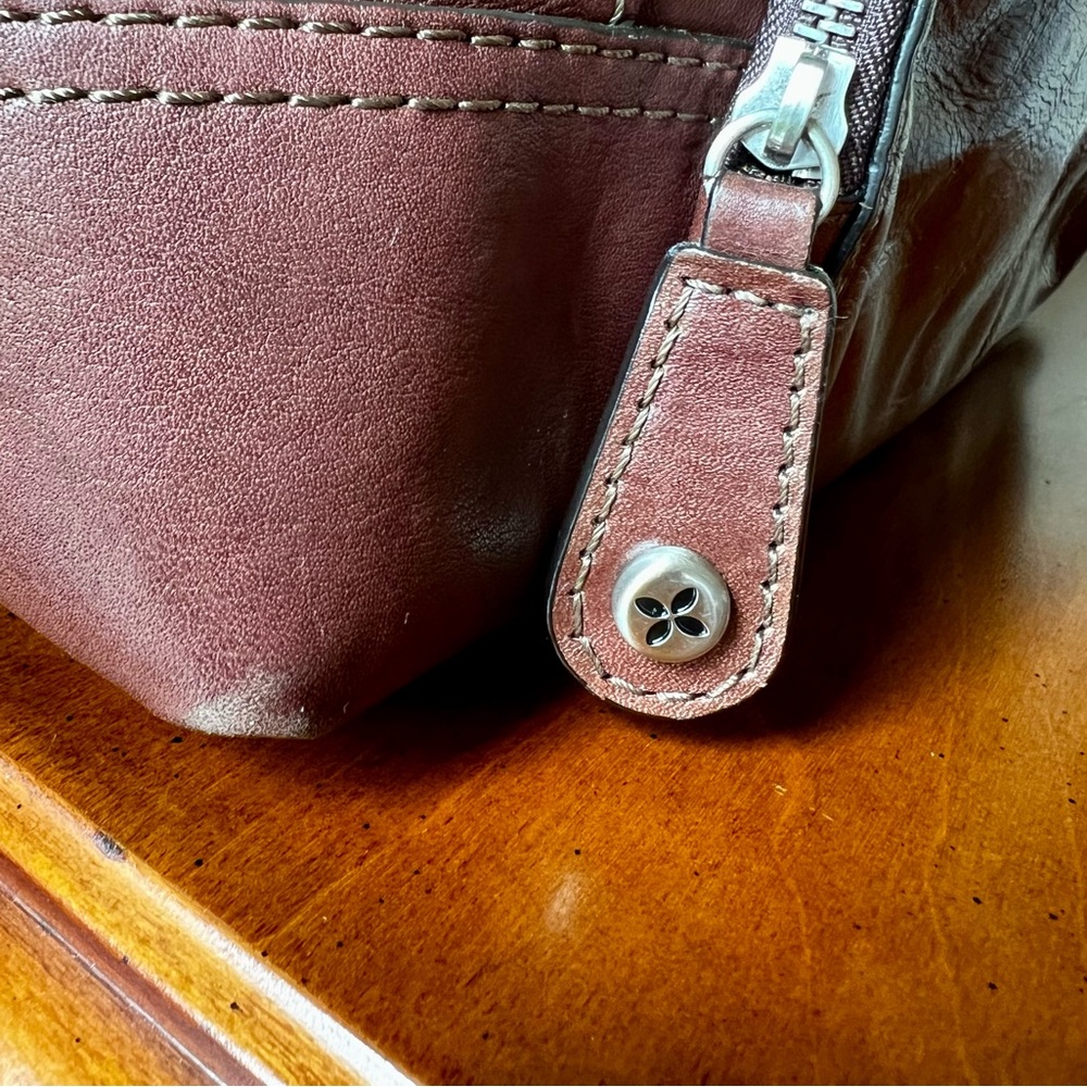 Fossil, Brown-Genuine leather Framed Satchel retro style Doctors Bag. - Picture 16 of 17